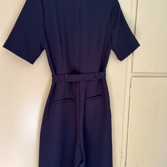 Banana republic navy lined V neck short sleeve tie belt wide leg jumpsuit. Sz 8 - Picture 7 of 8